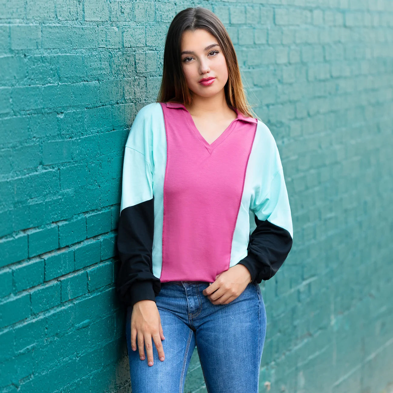 V Neck Color Block Long Sleeve Top