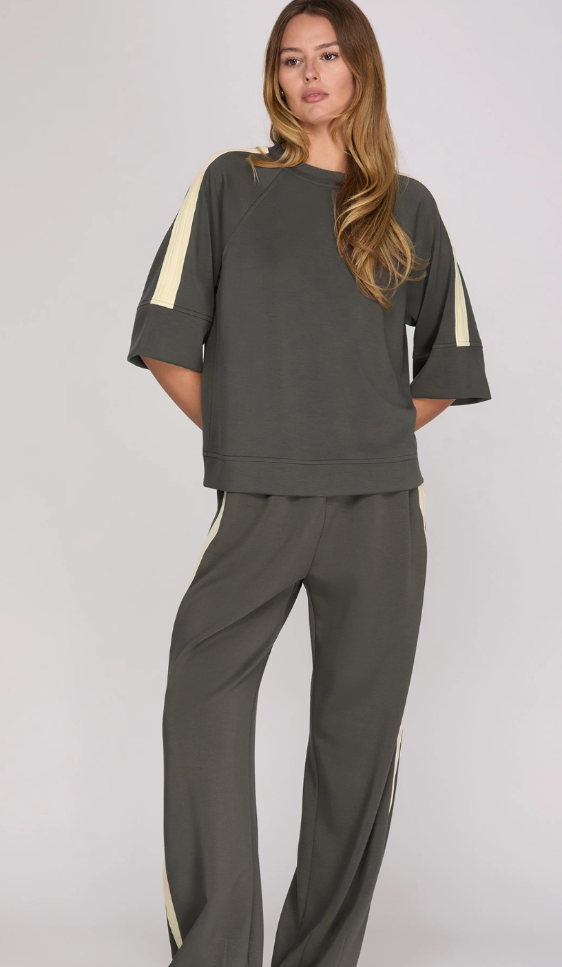 Scuba Knit Half Sleeve Top